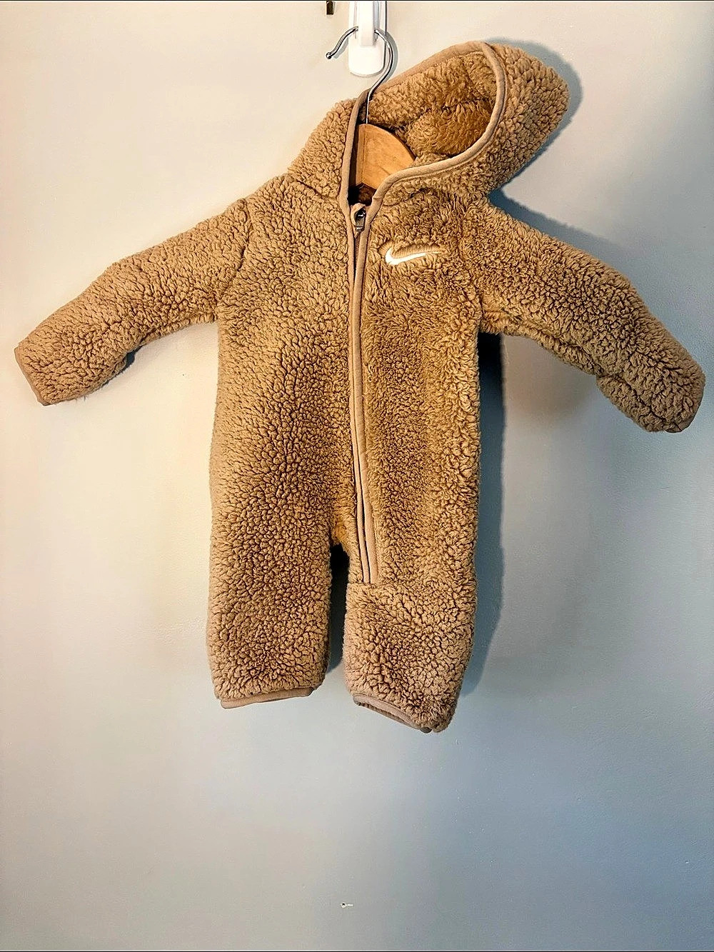 Nike Baby Fleece Hooded Footie Newborn Like New